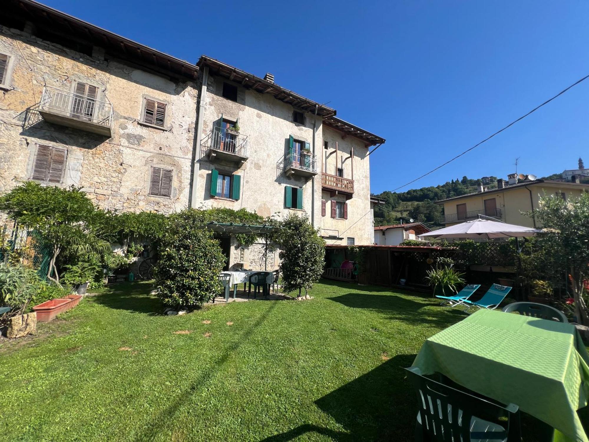 B&B Come Un Tempo Costa di Serina Exterior foto