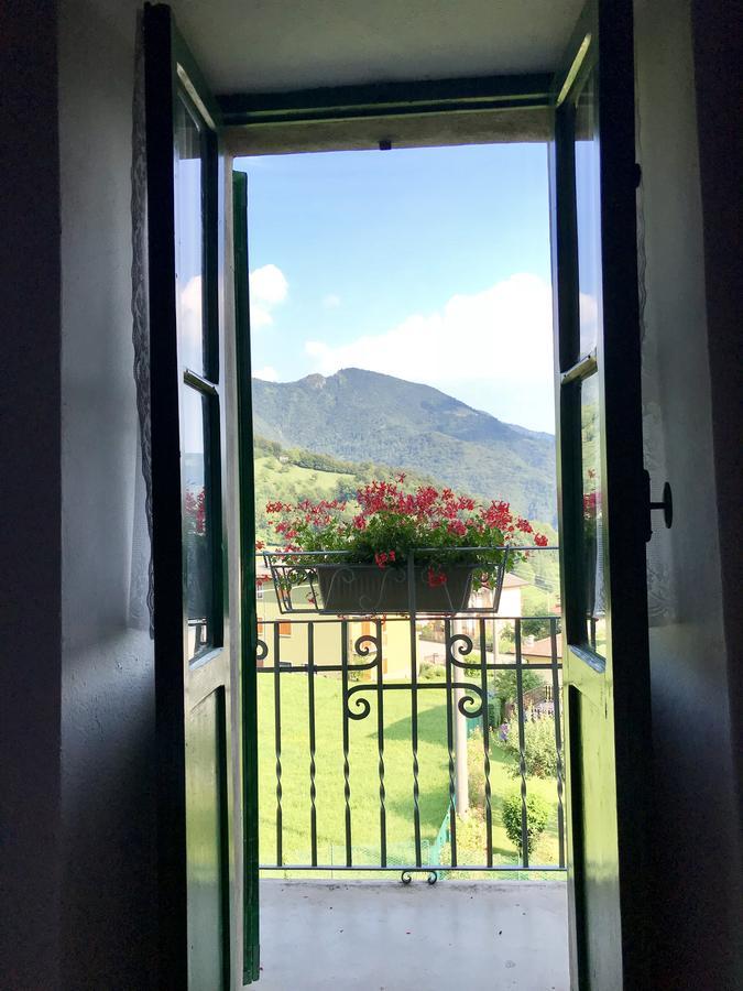 B&B Come Un Tempo Costa di Serina Exterior foto